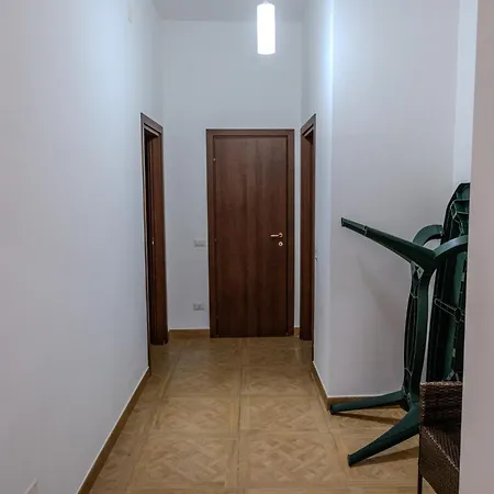 Casa - Apri Il Cancello E Sei In Acqua Вилла Вибо Валентия Марина