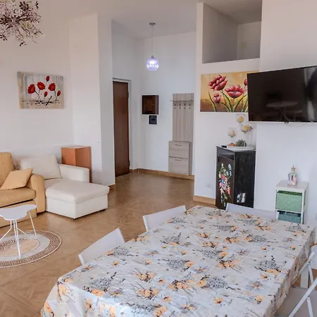 Villa Casa - Apri Il Cancello E Sei In Acqua Vibo Valentia Marina